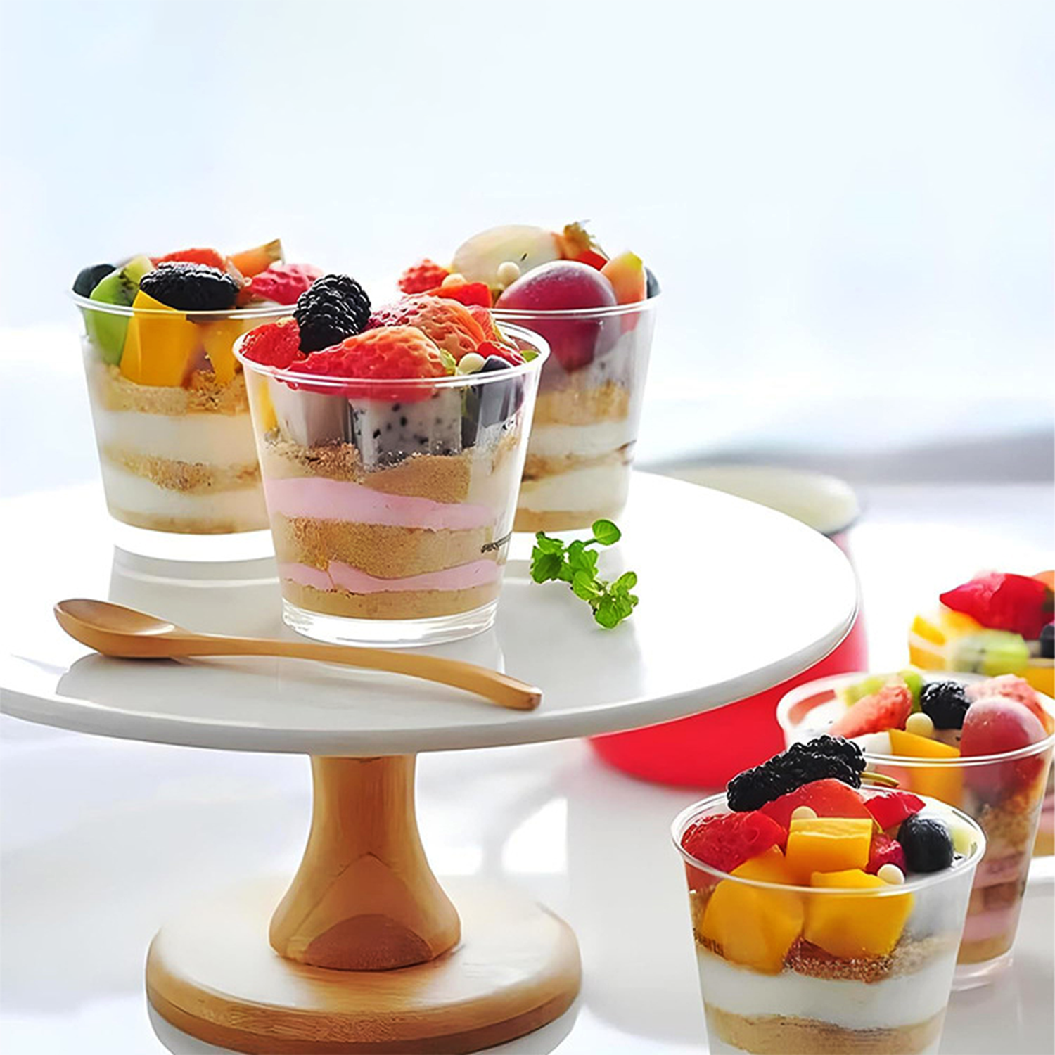 Round acrylic dessert cups