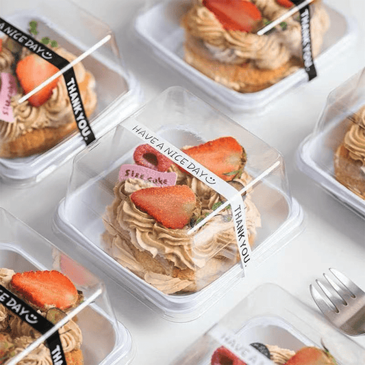 Clear PET Plastic Small Square White Cake Tray With High Lid - TEM IMPORTS™