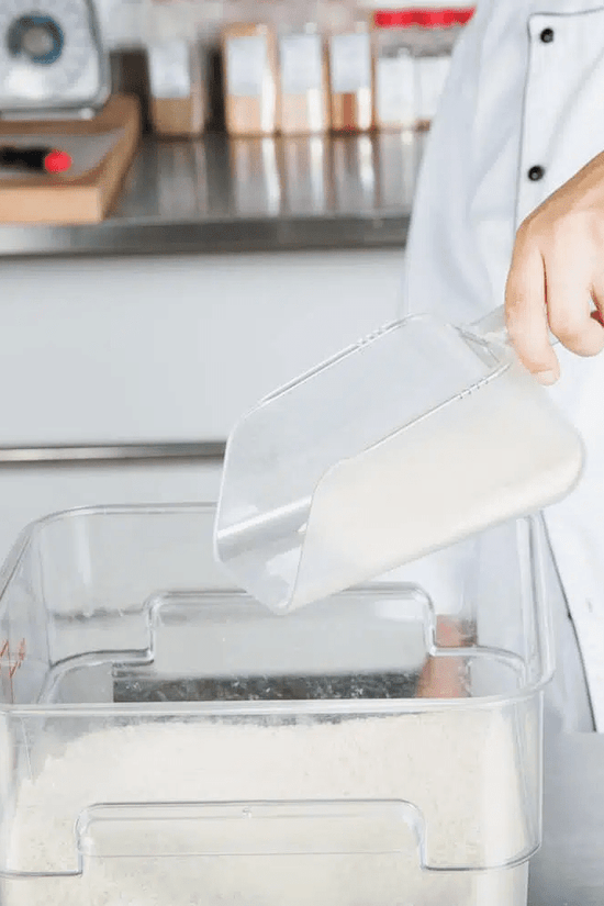 Clear Polycarbonate Scoop - TEM IMPORTS™
