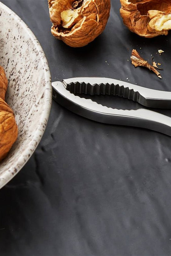 KH Nut Cracker Stainless Steel - TEM IMPORTS™