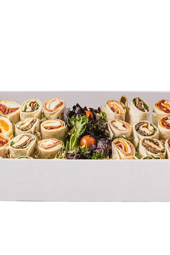 White Corrugated Rectangle Catering Tray - Medium - TEM IMPORTS™